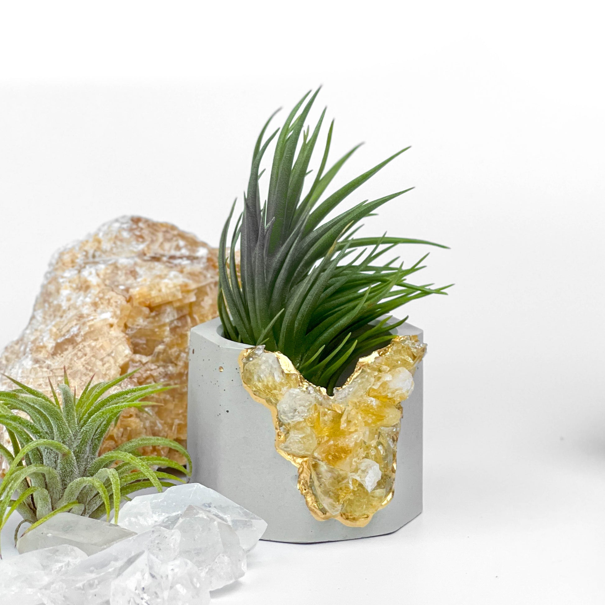 AURA 8 HOME