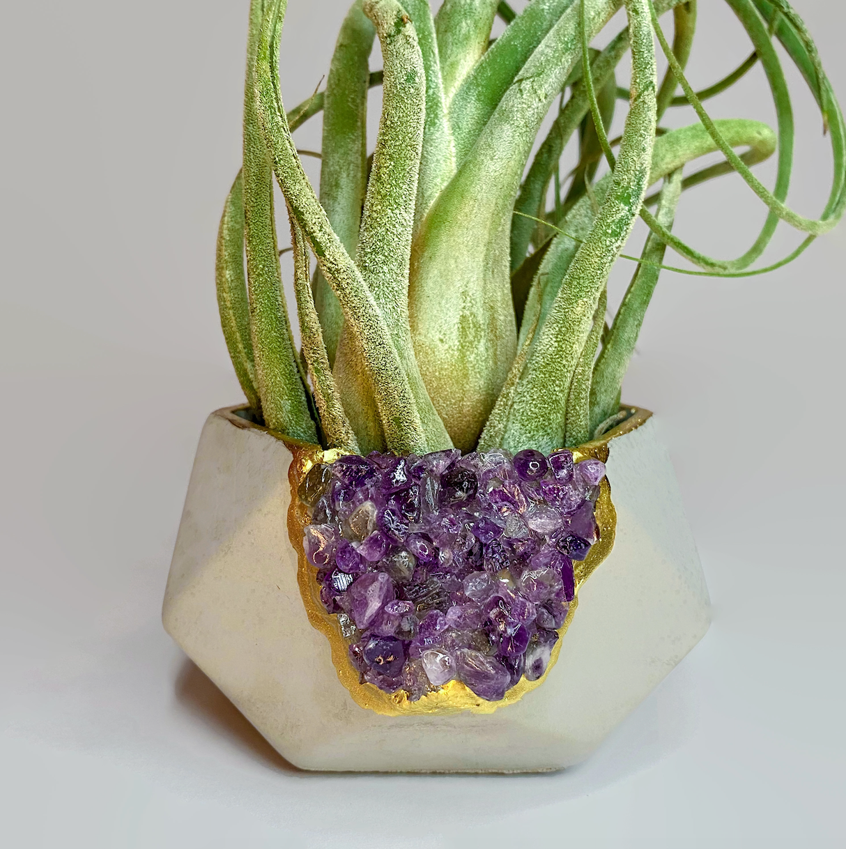 AMETHYST GEOMETRIC PLANTER